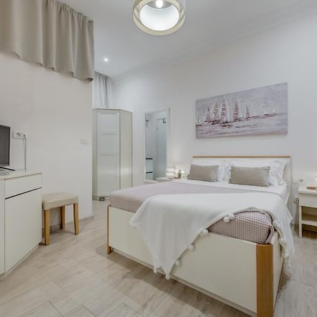Victoria Luxury Rooms - Split Downtown ภายนอก รูปภาพ