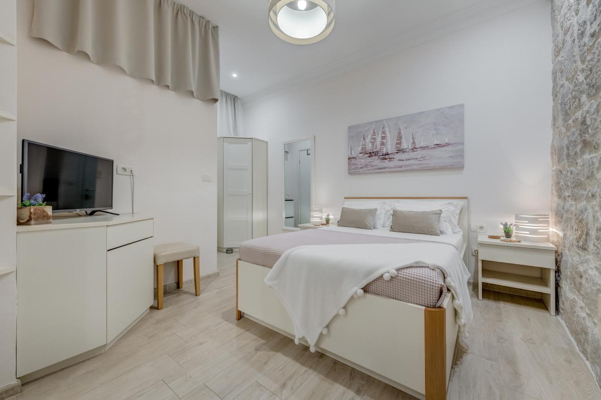 Victoria Luxury Rooms - Split Downtown ภายนอก รูปภาพ