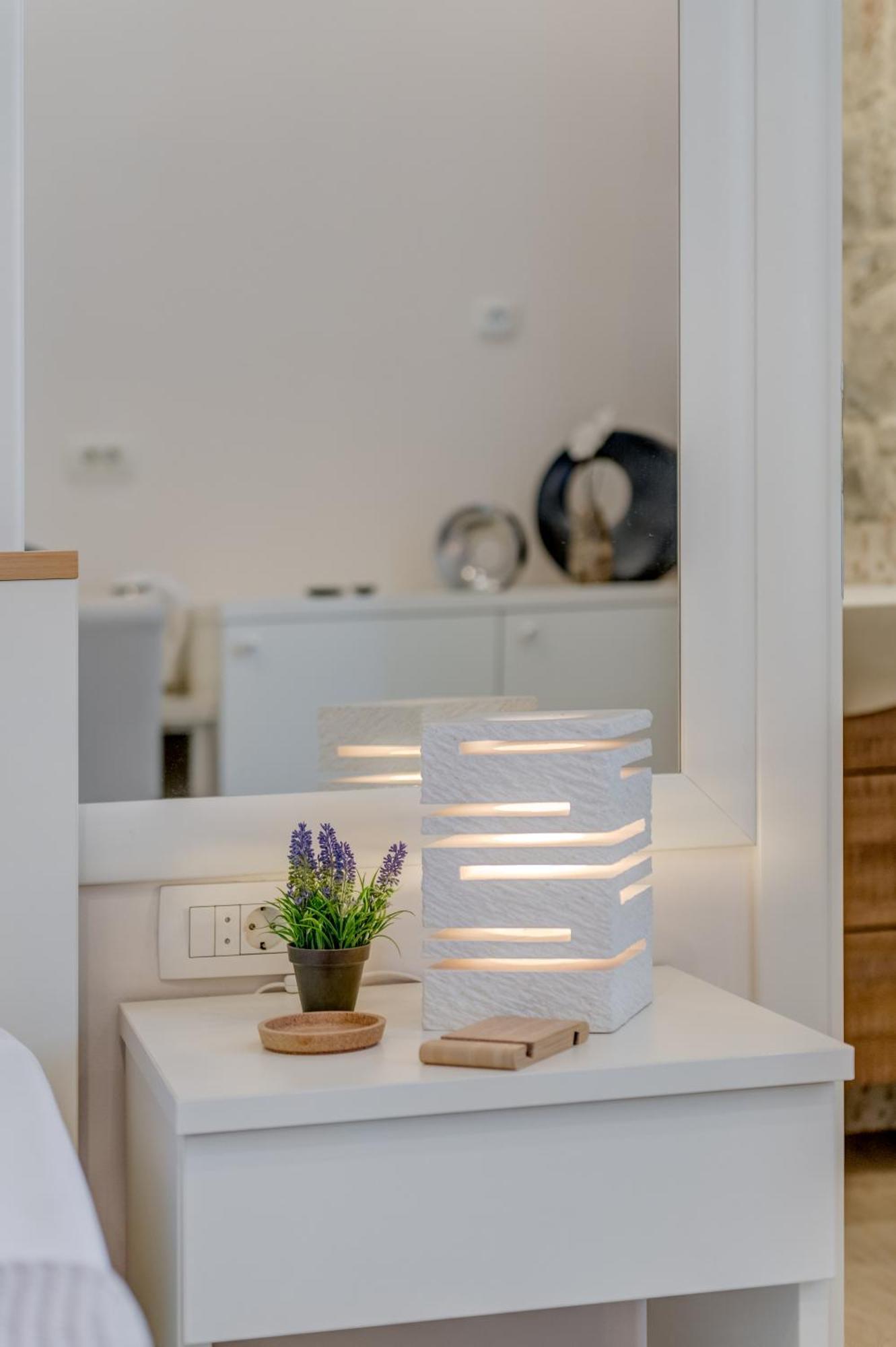 Victoria Luxury Rooms - Split Downtown ภายนอก รูปภาพ