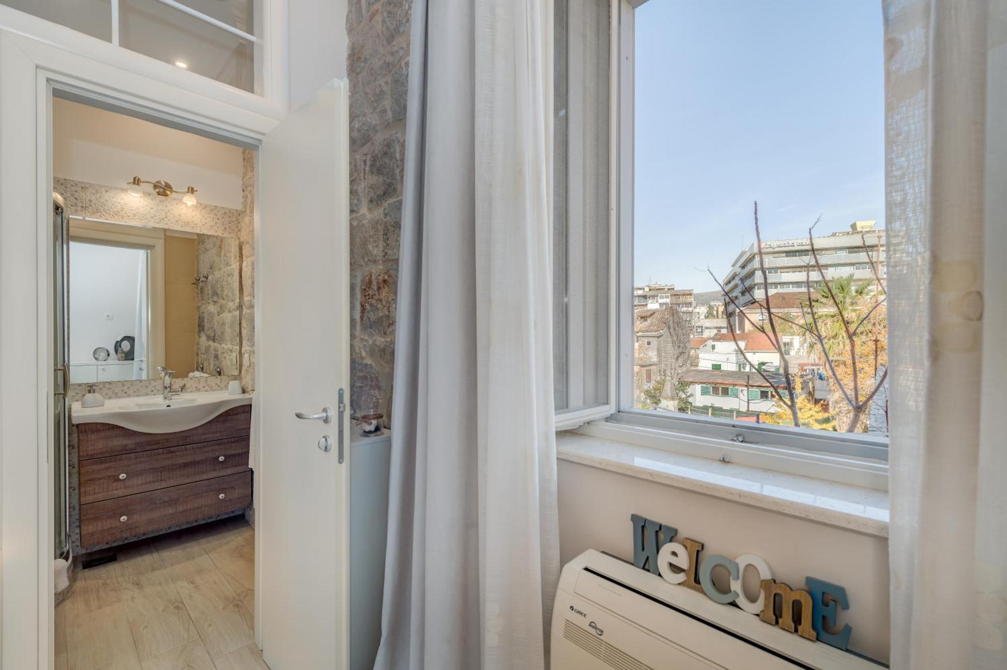 Victoria Luxury Rooms - Split Downtown ภายนอก รูปภาพ