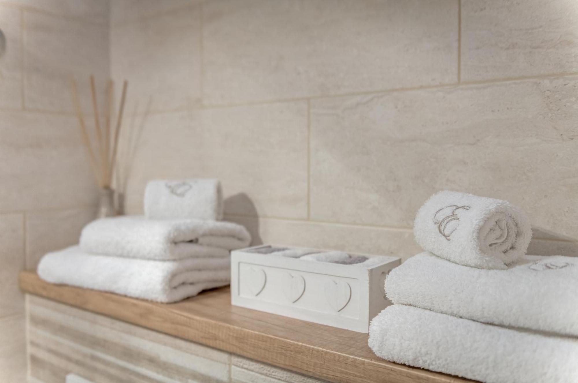 Victoria Luxury Rooms - Split Downtown ภายนอก รูปภาพ